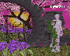 Garden Statue + Ivy