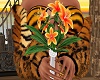 Tiger Lily Bouquet/Pose