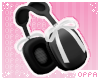 ୨୧ headphone | bw