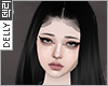 ▲Michaela Black