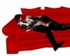 sofa vampiro con pose 
