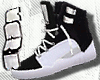 V/ Air Jordans 12 B|W