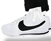 B' Nike Classic Cortez