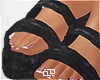 𝓟. Resist Me Slides