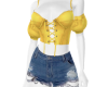yelow jeans outfit