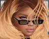 KH*short honey blonde