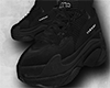 Black shoes (F)