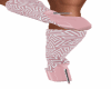 Shies pink