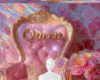 Queen throne background