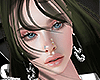 V: Flowing hair Emerald