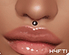 H4 | Ana Medusa Piercing