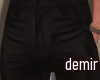 [D] Ski black pants