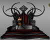 Dom/mme Throne