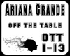 Ariana Grande-ott