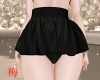 梅 black skirt