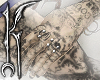 ╋━ PIERCED