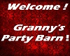-T- GRANNY'S PARTY BARN