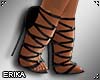 e Lary heels