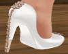 $M$ Elegante White Shoes