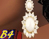 (B4) Pearl Earrings 2