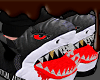 F| slipper shark™