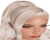 Lia Blonde