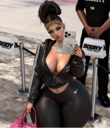 MrsQueenB94