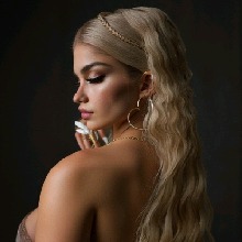 Guest_Stefanie344958