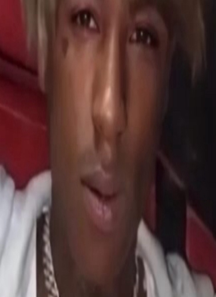Guest_Skinnyleged