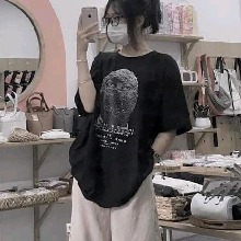 Guest_Eva30