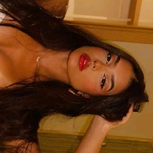 Guest_LARISSA601747