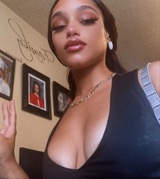 Guest_SapphireeRedd
