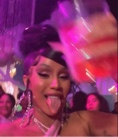 Guest_Izzyrm628