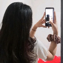 Guest_Santyyulia
