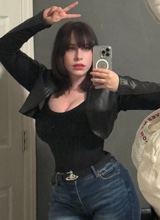 Guest_Viviennefiend