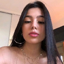 Guest_Thayna7