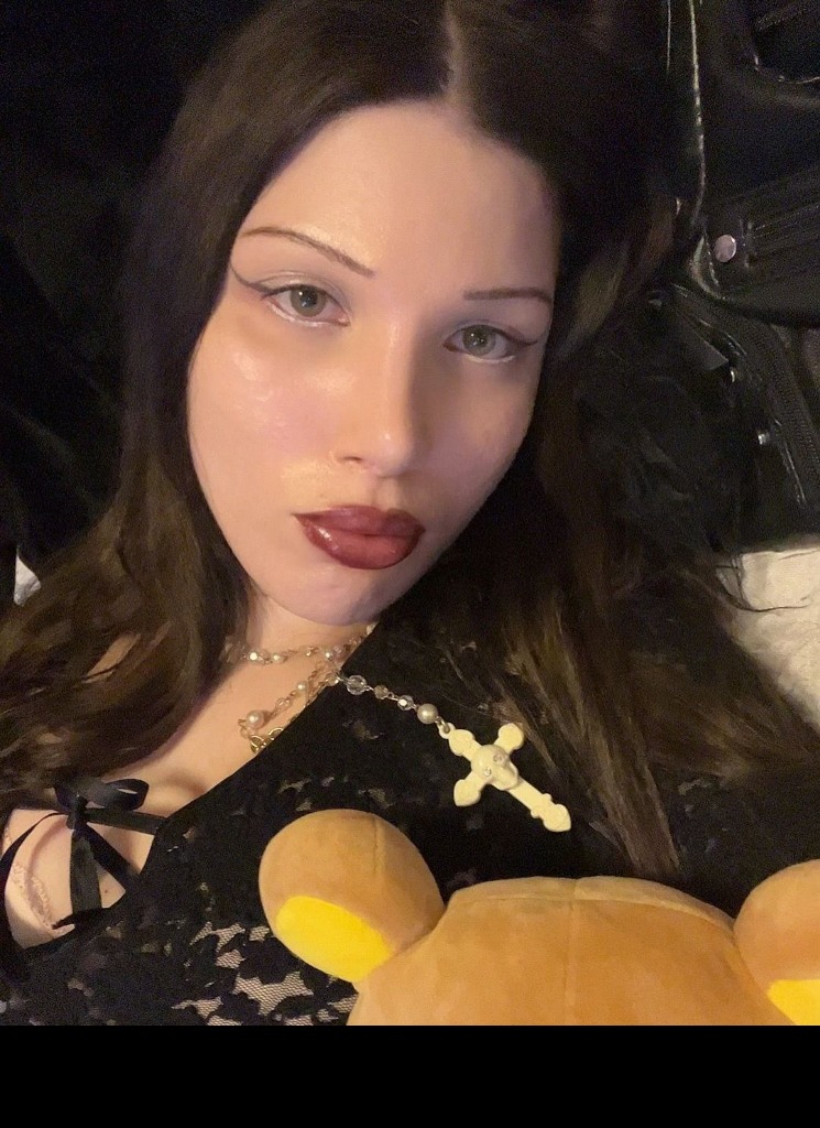 Guest_poisoncandyyy69