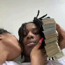 Guest_liyahhgotbanneddd