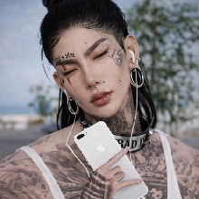 Guest_Biawayne1