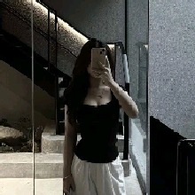 Guest_Rowena78