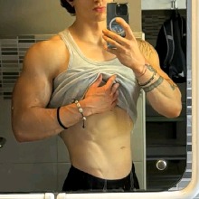 Jonathan09