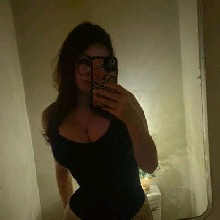 Guest_LUNA485885