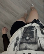 Guest_Lyaa18