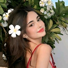 Guest_Lunaemma2