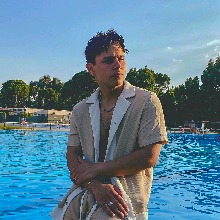 Guest_Numero2
