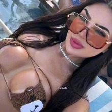 Guest_Laura614536