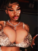 Mahoganii