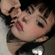 Guest_Emmariana1
