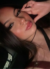 Guest_Emilly192