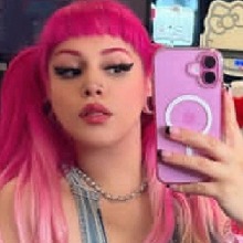 Guest_Monicaa5